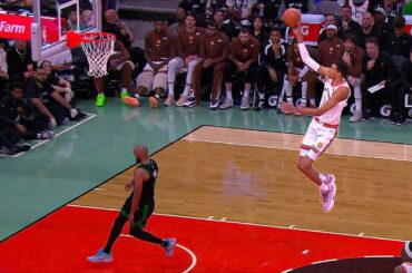 Victor Wembanyama has some RIDICULOUS moments so far 🤯