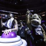 FOX LIGHTS THE 21ST BEAM OF THE SEASON | Kings vs Raptors 1.5.24