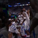 Anthony Edwards showing leadership 🗣️