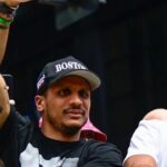 Joe Mazzulla Jumps Off Duck Boat and HIGH FIVES Celtics Fans