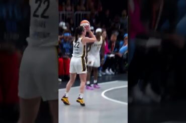 Caitlin Clark 4TH 3! | Indiana Fever vs Atlanta Dream WNBA #shorts #indianafever #wnba #caitlinclark