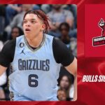 The Chicago Bulls sign Kenny Lofton Jr!!!