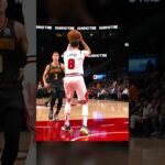 LeBron is just DIFFERENT 😳