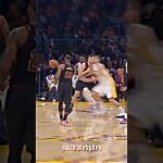 LeBron's fake pass 🥶🔥