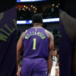 Zion 360° Windmill Dunk! #pelicans #nba #shorts