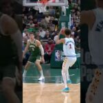 Wemby with the one legged 3 👌