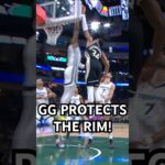 GG gets up to protect the rim! 🙅‍♂️