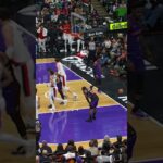 DC ROCKIN' THAT RIM 🗣️ #donovanclingan #trailblazers #nbadunks #nbalob #lob