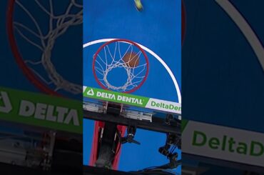 LeBron e Doncic, os astros se conhecem! ⭐ #NBA #shorts