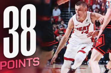 Tyler Herro DOMINATES In Chicago! | April 16, 2025