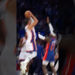 Brunson with the HIGH degree of difficulty!