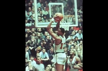 Wilt Chamberlain Quadruple-Double on Bill Russell 🤯🔥
