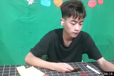 Con Đường Phủ Tuyết Trắng Mỗi Bước Đi Là Một Mảnh Ghép