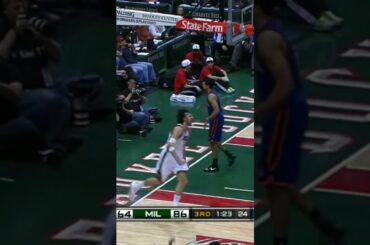 Andrew Bogut BLOCKS, Andrew Bogut DUNKS - Vintage Play vs Knicks