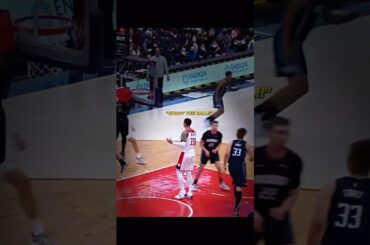 Bro has the BEST TEAMMATES 🤝 #shorts