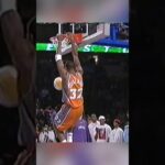 Steve Nash delivers soccer-style assists to Amar'e Stoudemire during the Dunk Contest 🤩 #shorts