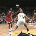 Reggie Couldn’t Focus Defending MJ… Here’s Why 😆