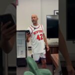 shout out the substitute coach tho 👏🤨 #knicks #substituteteacher #nba