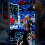 Ball movement leads to Derik Queen slam dunk #pelicans #spurs #highlights