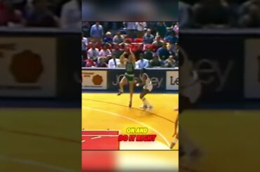 Too Easy? Larry Bird Played an Entire Game LEFT-HANDED... And Dropped 47 Points! #nba #nbaplayer