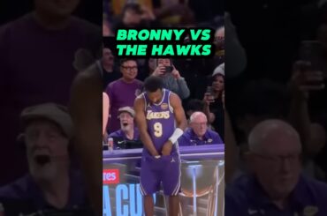 BRONNY JAMES GRABBED HIS BIG BRONNY BOARDS AND BEAT THE ATLANTA HAWKS #lakers #lebronjames #hooper