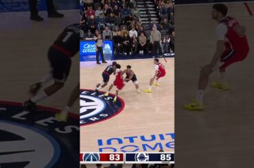 Harden always finds Yanic 👀