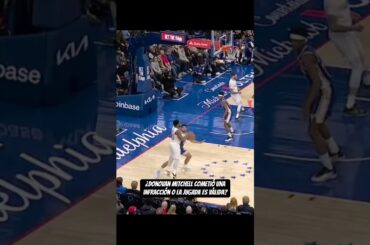 ¿Donovan Mitchell cometió una infracción o la jugada es válida?