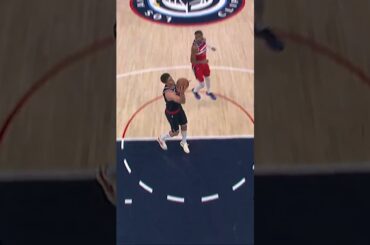 Harden full court dime to Lopez