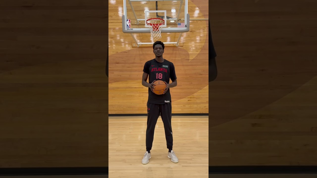 Learn the Triple Threat with Mo 🏀 #nba #atlantahawks #basketballtraining