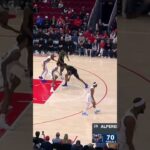 this sequence of dunks & defense 👏 #rockets