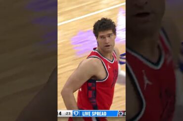 Brook Lopez with the Fade 😤