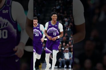 🏦 Bank is open on holidays for Ace 🏦