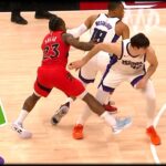 Jamal Shead suffers an ankle injury vs Sacramento Kings