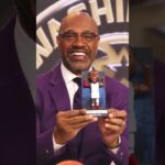 John Wall reacts to his bobblehead 👀 #nba #johnwall #shorts