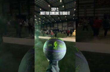 🏀 A gift up for the taking #pelicans #nba #shorts