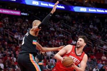 Alperen Şengün ⚔️ Victor Wembanyama | Spurs 🆚 Rockets | 20.1.2026