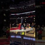 D Rose leads the packed crowd in the mantra he said before every game, ever since he was a kid 🌹