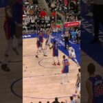 Russ finds Domas for the finish 😤