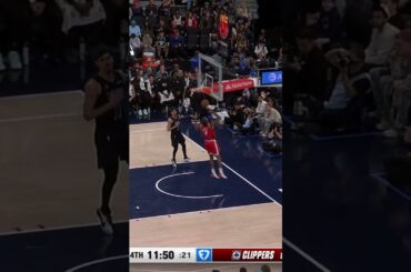 The Klaw comes through 🖐🏾