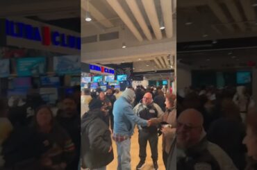 San Antonio Spurs fans show up in droves for matchup against new Orleans Pelicans amid winter storm