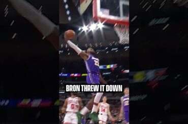 LeBron SLAM & Chicago's Crowd LOVES IT #Lakers