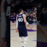 🎯 Cody Williams takes aim from distance 🎯