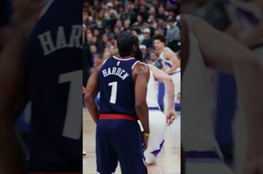 🔄 Flip goes up and under vs. Clippers 🔄