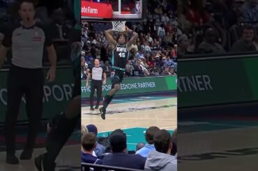 GG Jackson back scratcher #dunk #nba #grizzlies