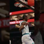 s e v e n. i n. a. r o w. #win #basketball #charlottehornets