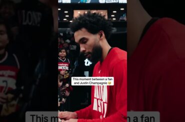 Wait until the end to see the fan's reaction 🥹 #wholesome #nba #autograph #wizards #sports #shorts