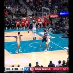 OMG BRANDON MILLER🫨 #hornets #poster #dunk #ballislife #buzzcity #basketball