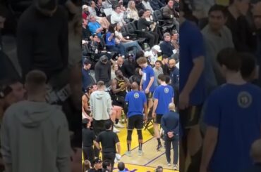 Draymond coaching up guys during the timeout #draymondgreen #goldenstatewarriors #nba