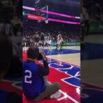 Cameraman reacts to Anthony Edwards POSTER DUNK #timberwolves #nba