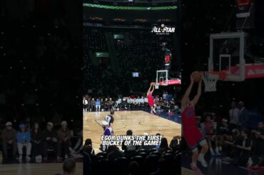 Egor wasting no time! #nbaallstar #vincecarter #brooklynnets